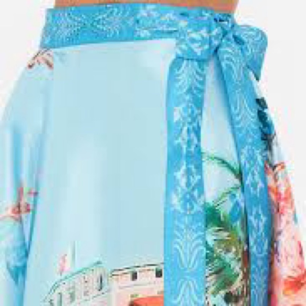 Camilla FULL SET Capri Print Chain Strap Top and Italy print full skirt - Picture 12 of 16